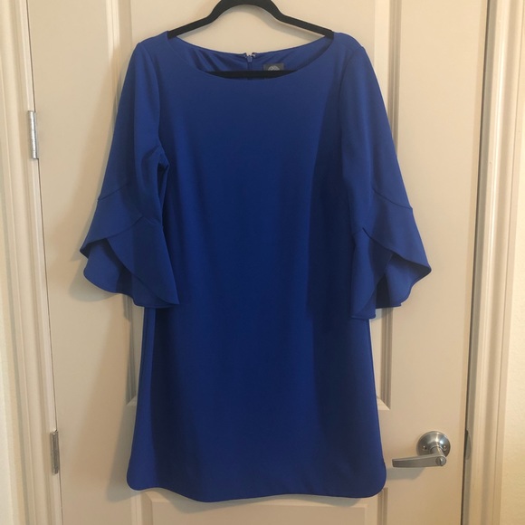 NWOT VINCE CAMUTO Dress with Layered Bell Sleeves - Picture 2 of 4